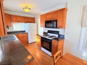 1880 Paddington Ave in Naperville, IL - Building Photo - Building Photo