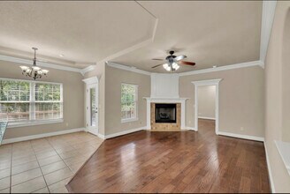 605 NW 17th Ct in Bentonville, AR - Building Photo - Building Photo