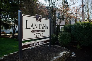 Lantana Apartments in Portland, OR - Building Photo