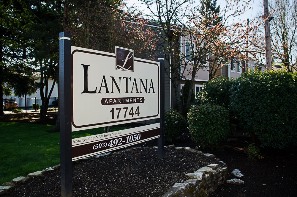 Lantana Apartments in Portland, OR - Building Photo