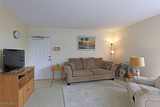 3326 N Key Dr in North Fort Myers, FL - Building Photo - Building Photo