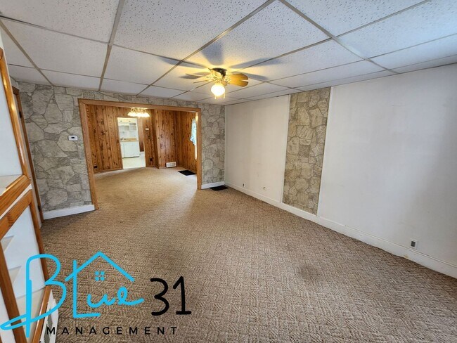 207 7th Ave-Unit -lower in Baraboo, WI - Building Photo - Building Photo