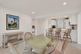 301 S Seas Dr in Jupiter, FL - Building Photo - Building Photo