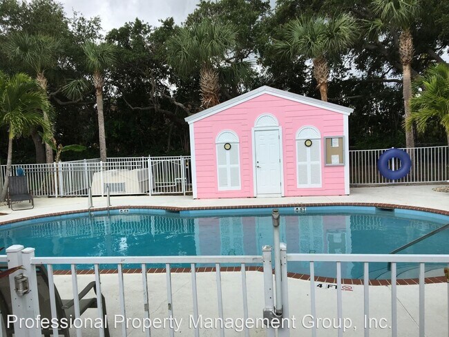 1135 3rd Ave-Unit -unit #103 in Vero Beach, FL - Building Photo - Building Photo