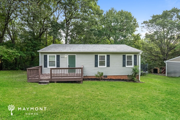 2010 Glenside Dr in Greensboro, NC - Building Photo