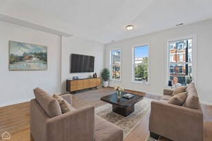 2601 W North Ave, Unit 2 in Chicago, IL - Building Photo