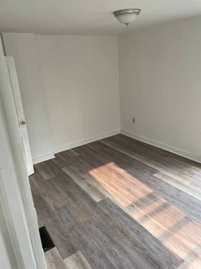 9 Griffin St in Norwich, NY - Building Photo - Building Photo