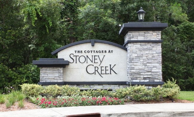 The Cottages at Stoney Creek in Fernandina Beach, FL - Foto de edificio - Building Photo