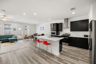 12313 Churchill downs Dr in Houston, TX - Building Photo