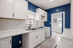 Marston in Detroit, MI - Building Photo