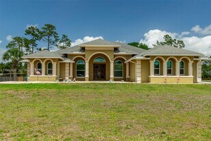 18021 49th St N in The Acreage, FL - Building Photo