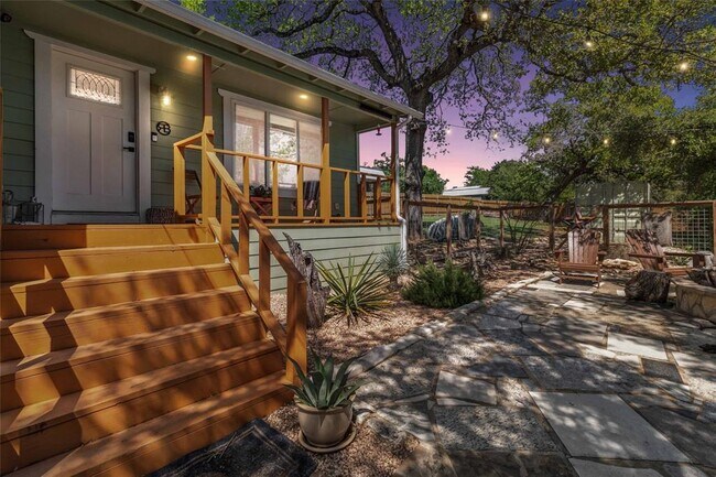 1403 Minnie Dr in Austin, TX - Building Photo - Building Photo