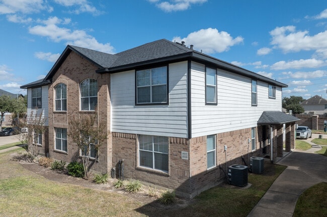 Greenhouse Villas in Katy, TX - Building Photo - Building Photo