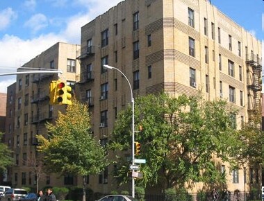 855 Ocean Ave in Brooklyn, NY - Building Photo