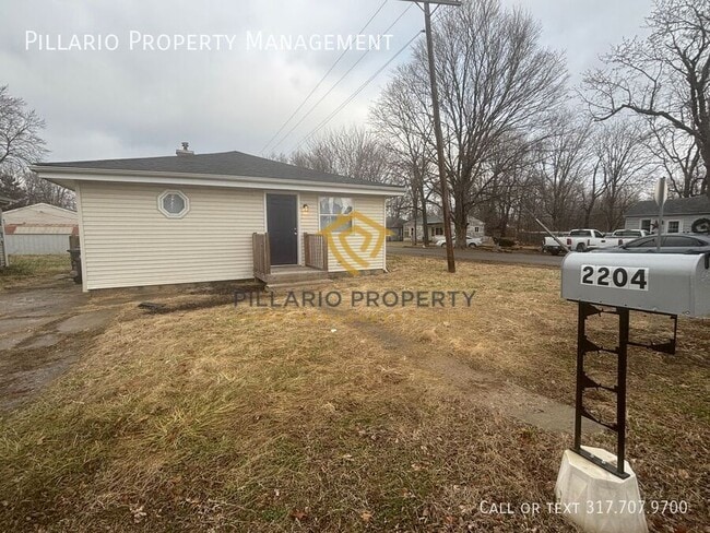 property at 2204 W 30th St