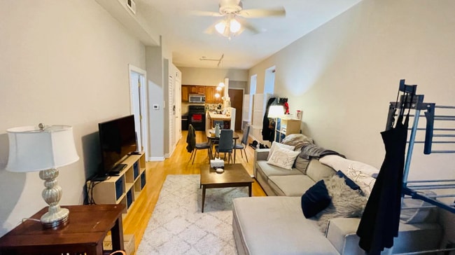 property at 1368 W Evergreen Ave