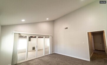 18751 Bechard Pl in Cerritos, CA - Foto de edificio - Building Photo