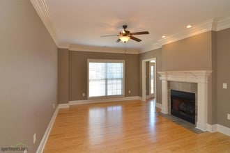 CHANEY PLACE TOWNHOMES in Huntsville, AL - Foto de edificio - Interior Photo