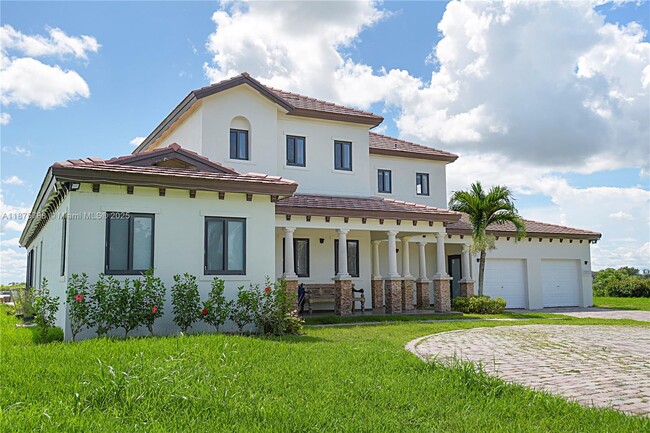 34850 SW 218th Ave in Homestead, FL - Building Photo - Building Photo