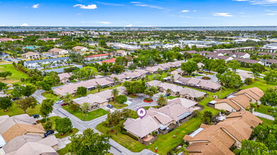 13149 Inglenook Ct in Ft. Myers, FL - Foto de edificio - Building Photo