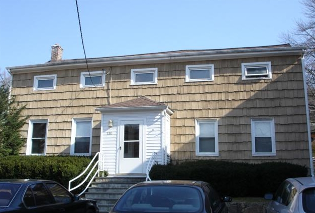 750 Commerce St in Thornwood, NY - Building Photo