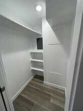 6915 Brookhill Dr E-Unit -B in Cottonwood Heights, UT - Building Photo - Building Photo