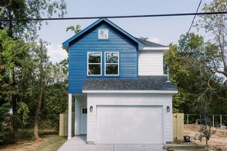 6806 Arabella St in Houston, TX - Building Photo - Building Photo