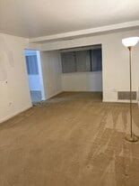 100 Royal Oak Dr in Bel Air, MD - Building Photo