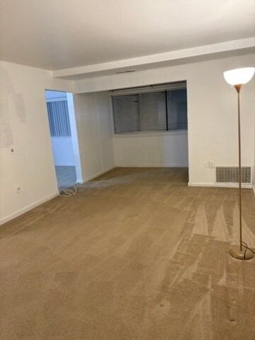 100 Royal Oak Dr in Bel Air, MD - Building Photo