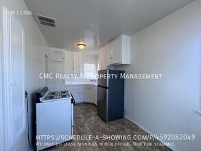 4841 1/2 Clark Ave in Long Beach, CA - Building Photo - Building Photo