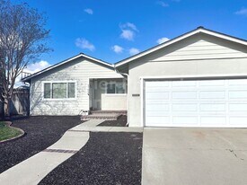 2705 Ryan Rd in Concord, CA - Building Photo