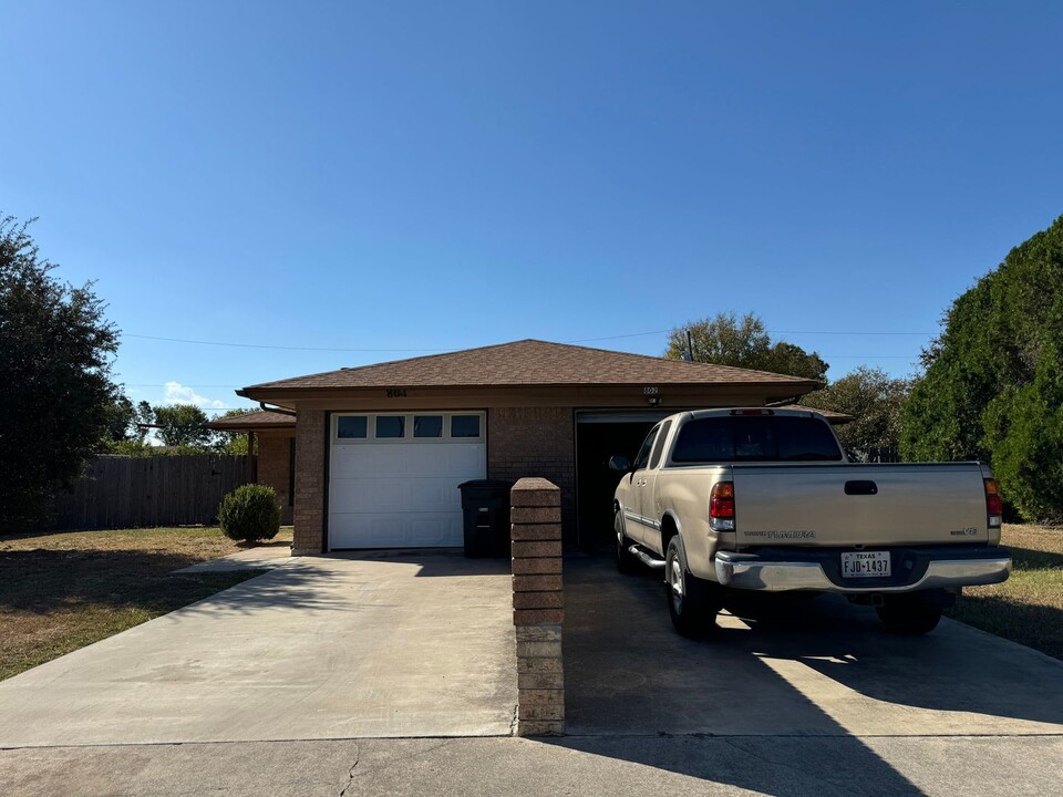 804 Lisa Ln in Killeen, TX - Foto de edificio