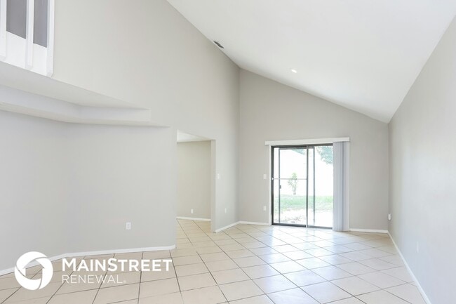2937 Maiden Ln in Sarasota, FL - Foto de edificio - Building Photo