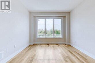 3576 Bur Oak Ave in Markham, ON - Building Photo - Building Photo