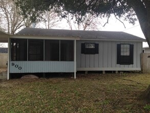 900 Texaco St in New Iberia, LA - Building Photo - Building Photo