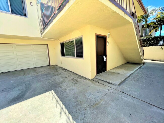 2516 Grant Ave, Unit Apt A in Redondo Beach, CA - Foto de edificio - Building Photo