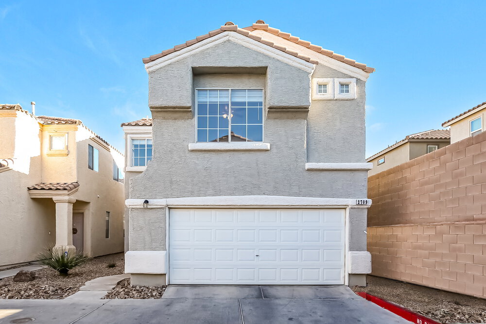 2709 Positive Ct in North Las Vegas, NV - Foto de edificio