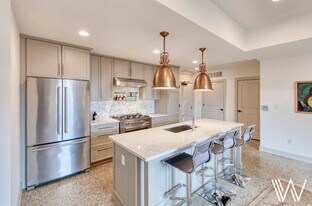 The Diplomat in Columbus, OH - Building Photo