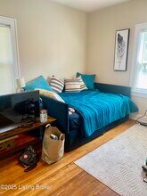 620 Eastern Pkwy in Louisville, KY - Building Photo - Building Photo