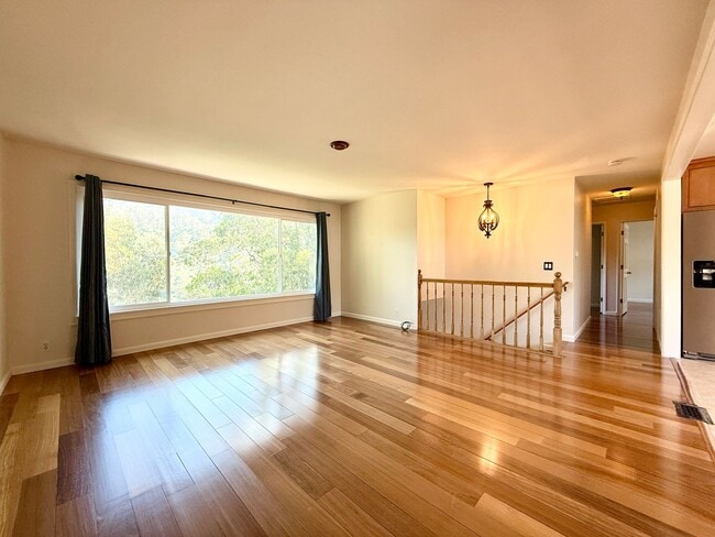 9 Cranham Ct in Pacifica, CA - Building Photo - Building Photo