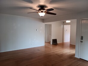 1004 Hudson St in Redwood City, CA - Building Photo - Building Photo