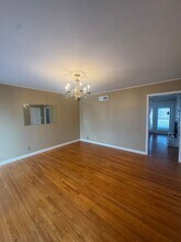 2423 Ashland Ave in Bossier City, LA - Foto de edificio - Building Photo