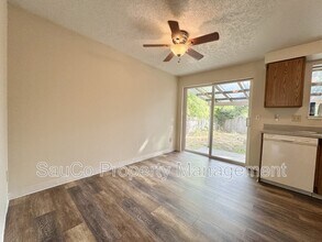 2738 SE 62nd Ave in Portland, OR - Building Photo - Building Photo