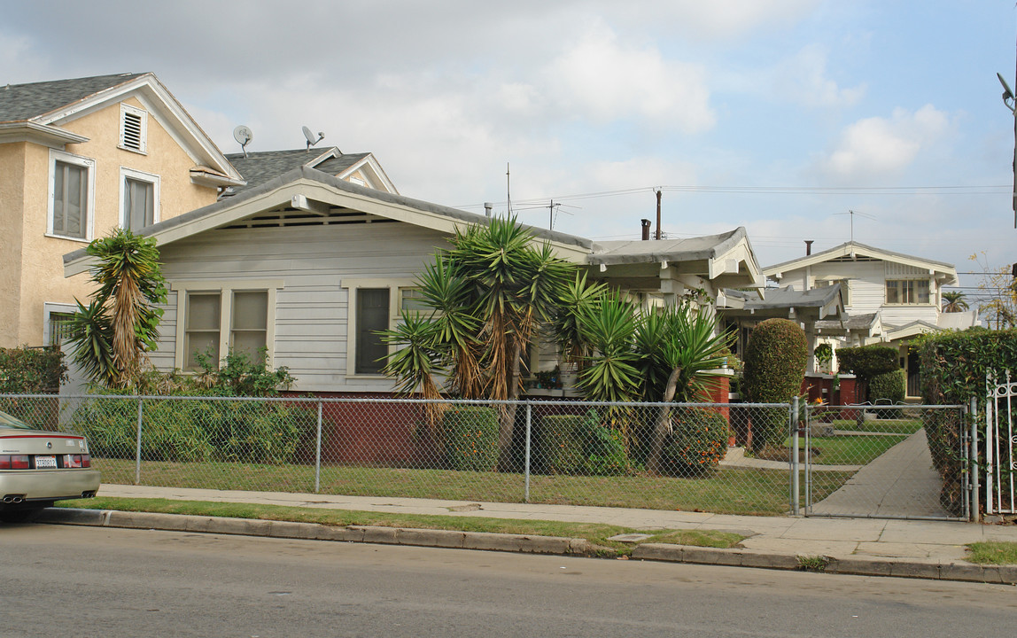 1706 6th Ave in Los Angeles, CA - Foto de edificio