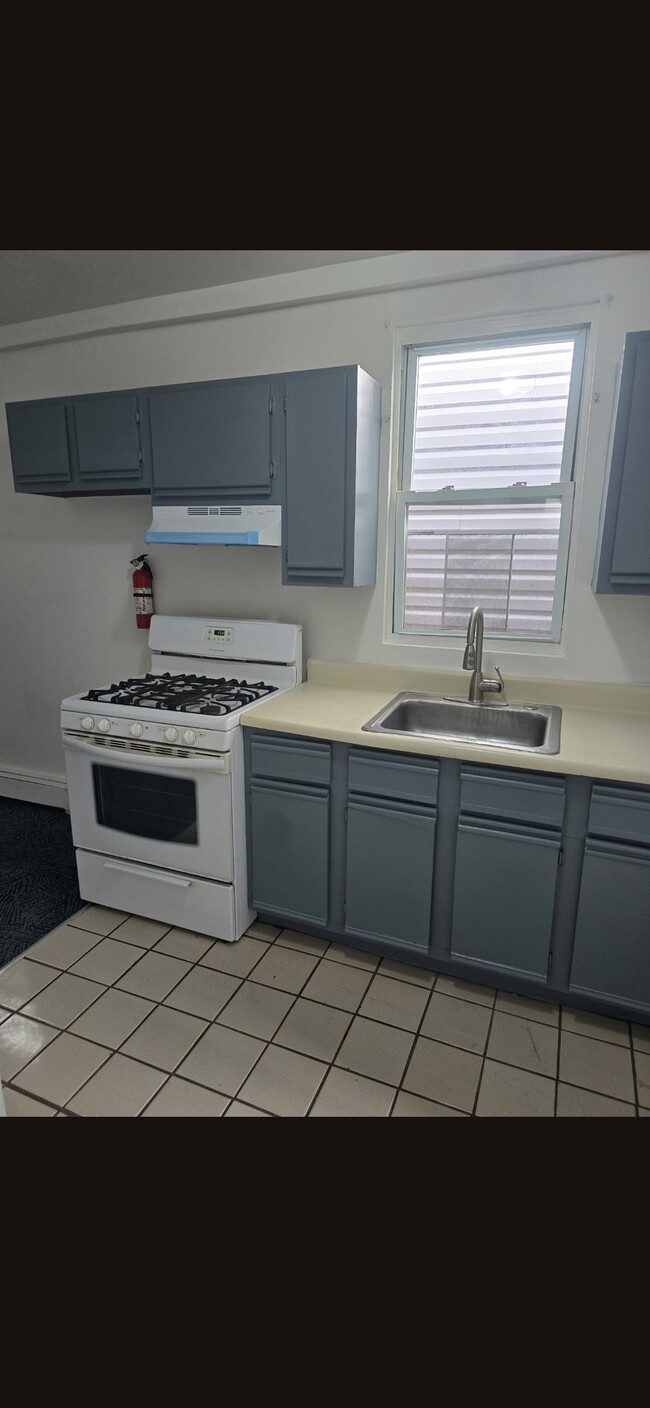 416 6th St, Unit 1 BEDROOM APT FOR RENT in Union City, NJ - Foto de edificio - Building Photo