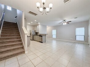 125 Camelot Pl Ct in Conroe, TX - Building Photo - Building Photo
