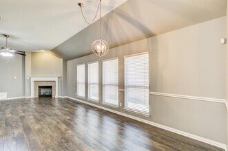 1330 Meadows Ave in Argyle, TX - Building Photo - Building Photo
