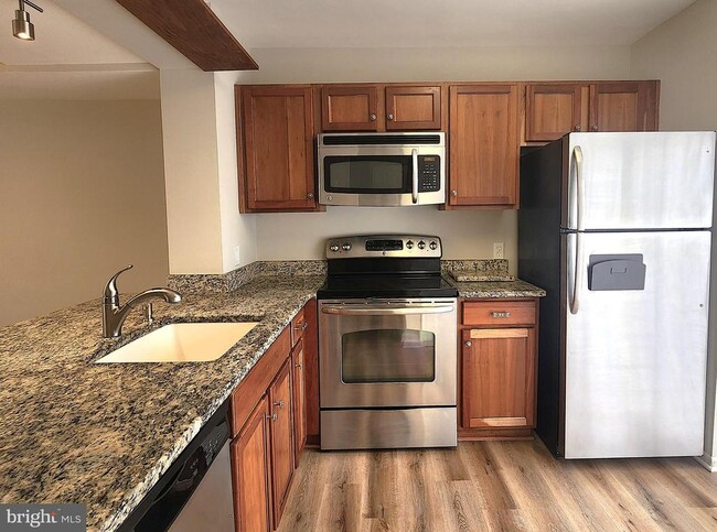 property at 5451 El Camino