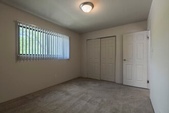 Springport Glen in Jackson, MI - Building Photo - Interior Photo