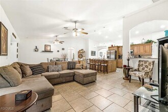 4534 SW 5th Pl in Cape Coral, FL - Building Photo - Building Photo